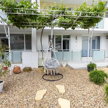 Guest Rooms&apartments Desi 3*