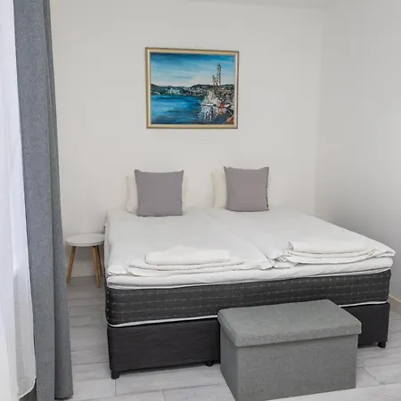 Gæstehus Guest And Desi 3*